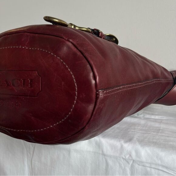 RARE | COACH Bleecker XL Bucket Duffle Legacy Tattlesall Maroon Hobo Bag 11423 - Picture 8 of 16